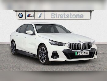 Used BMW i5 2023 for sale - 77270335: Photo