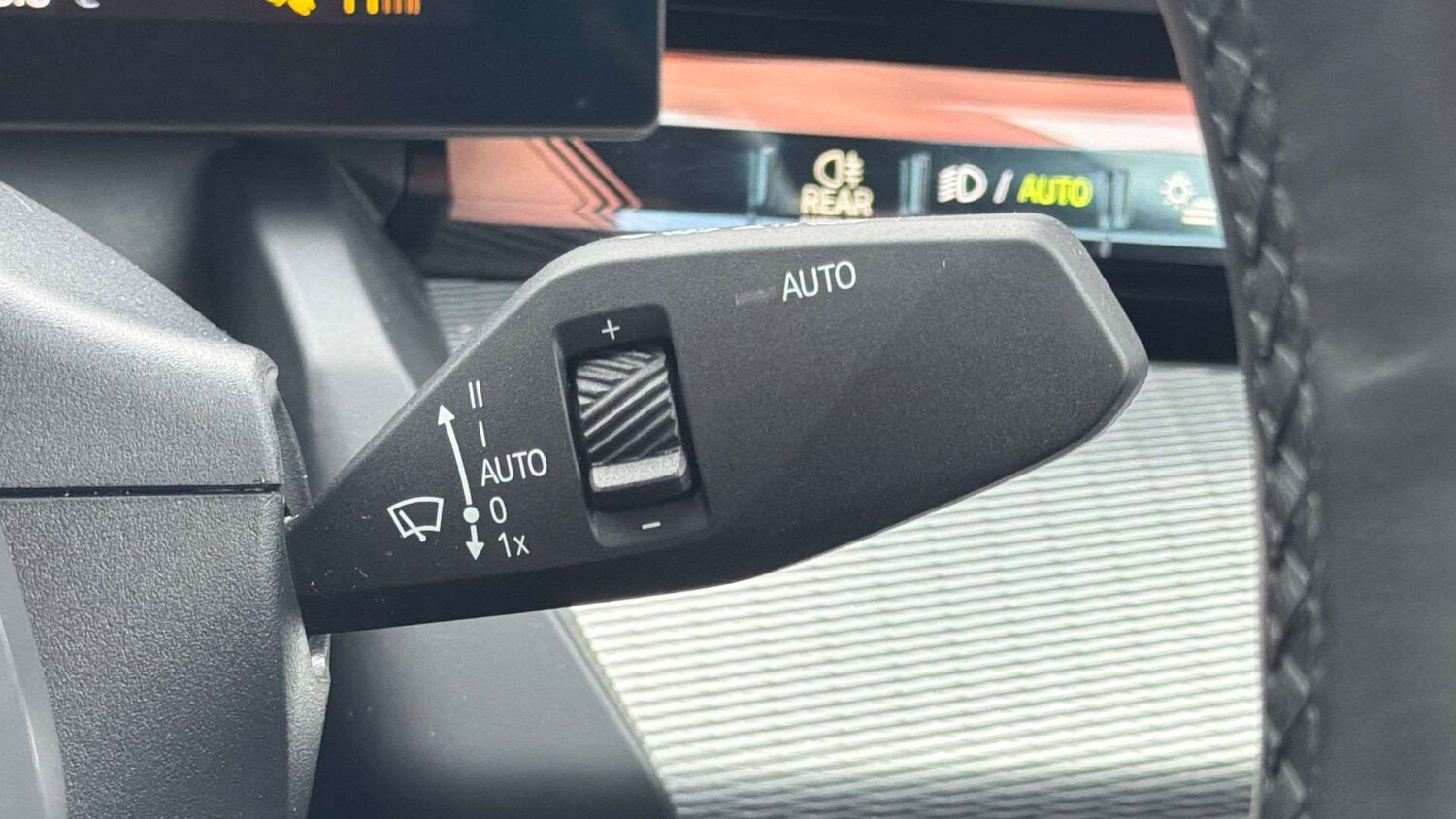 Used BMW i5 2023 for sale - 77270335: Photo 30