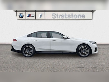 Used BMW i5 2023 for sale - 77270335: Photo