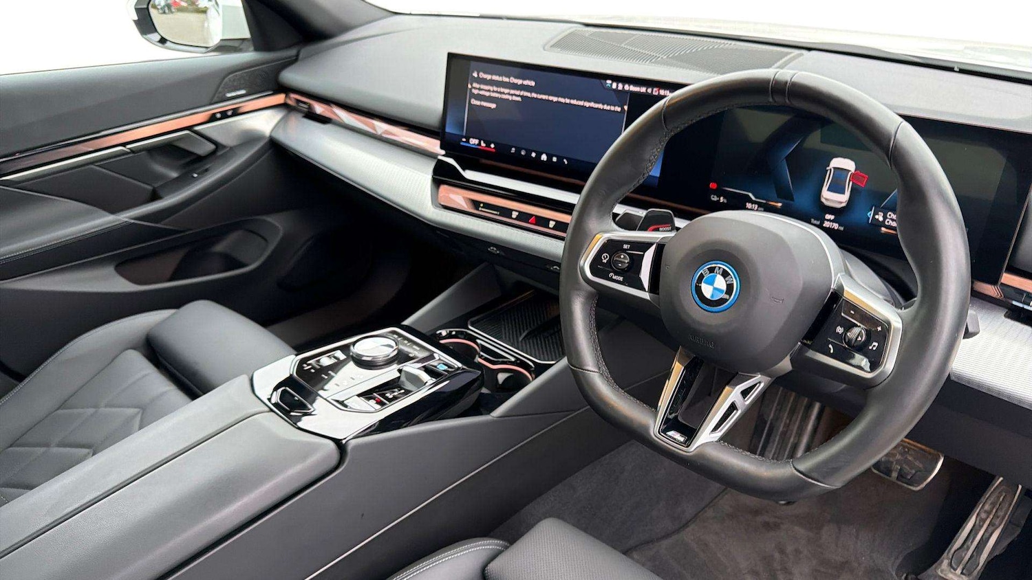 Used BMW i5 2023 for sale - 77270335: Photo 8