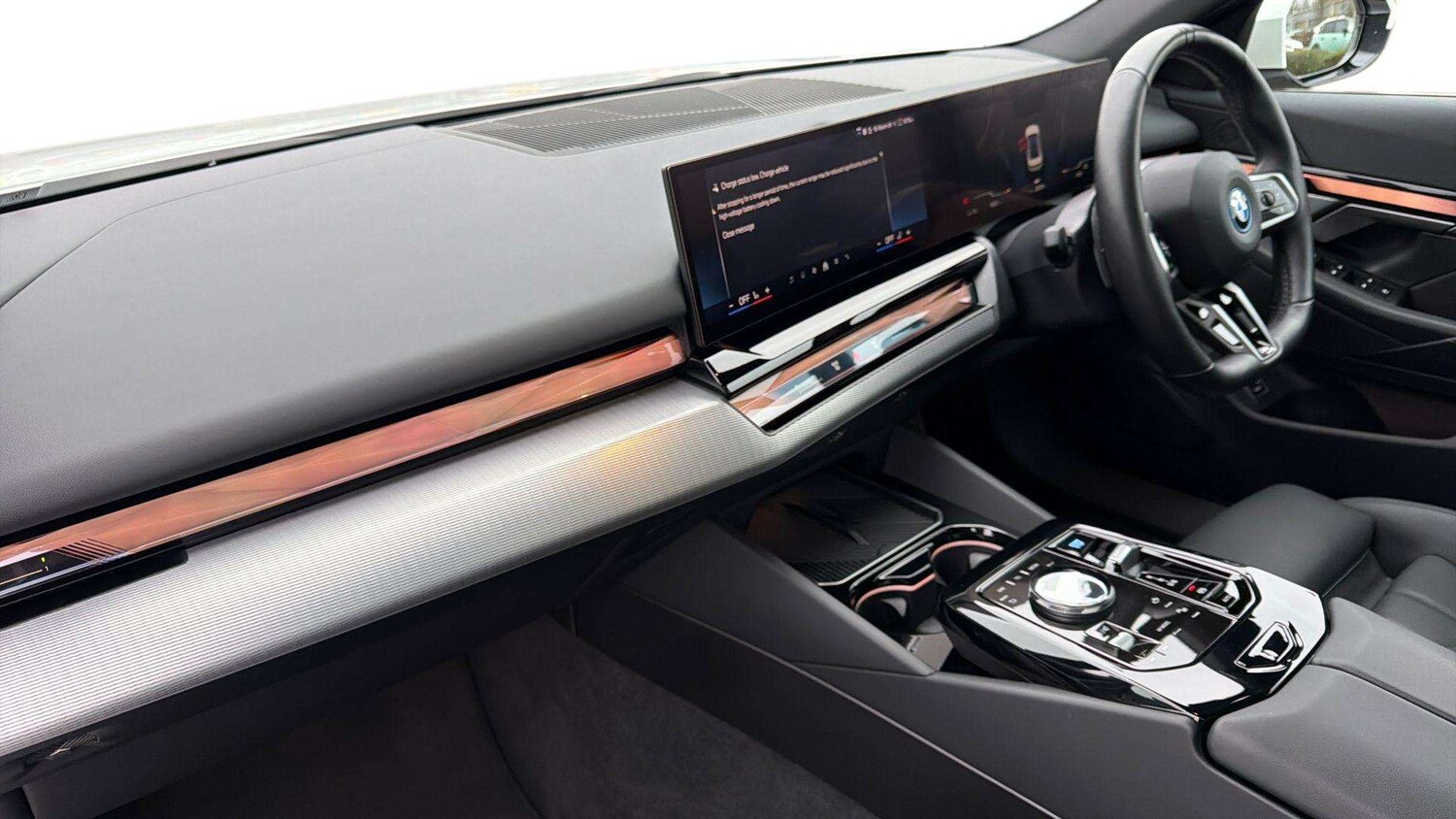 Used BMW i5 2023 for sale - 77270335: Photo 9