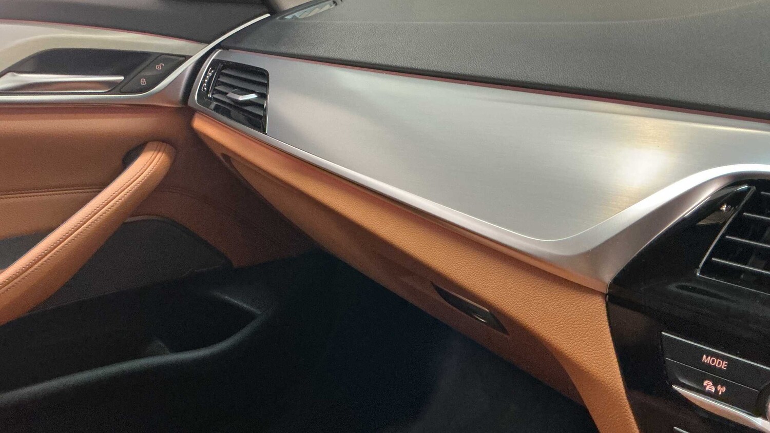 Used BMW 5 Series 2018 for sale - 77786994: Photo 32