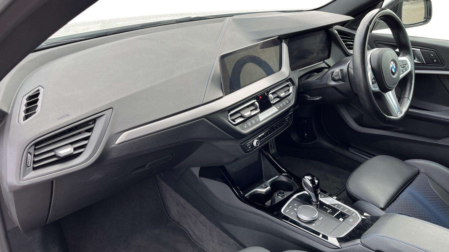 Used BMW 2 Series 2023 for sale - 76205180: Photo 9