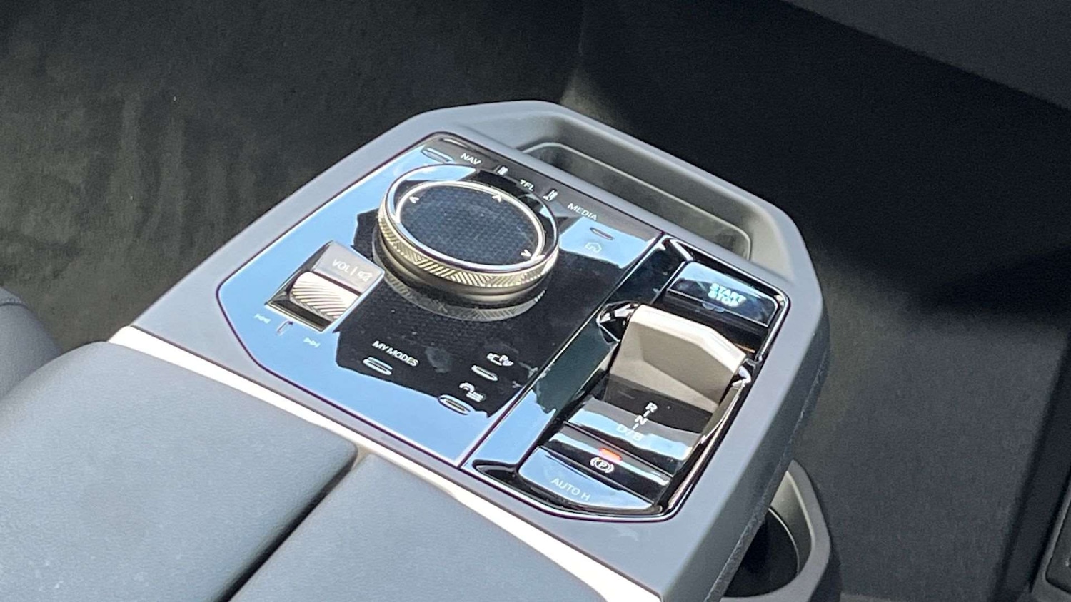 Used BMW iX 2023 for sale - 76576001: Photo 12