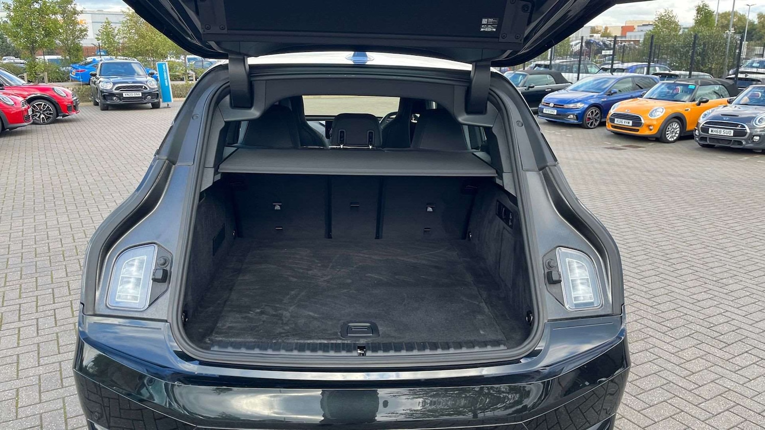 Used BMW iX 2023 for sale - 76576001: Photo 15