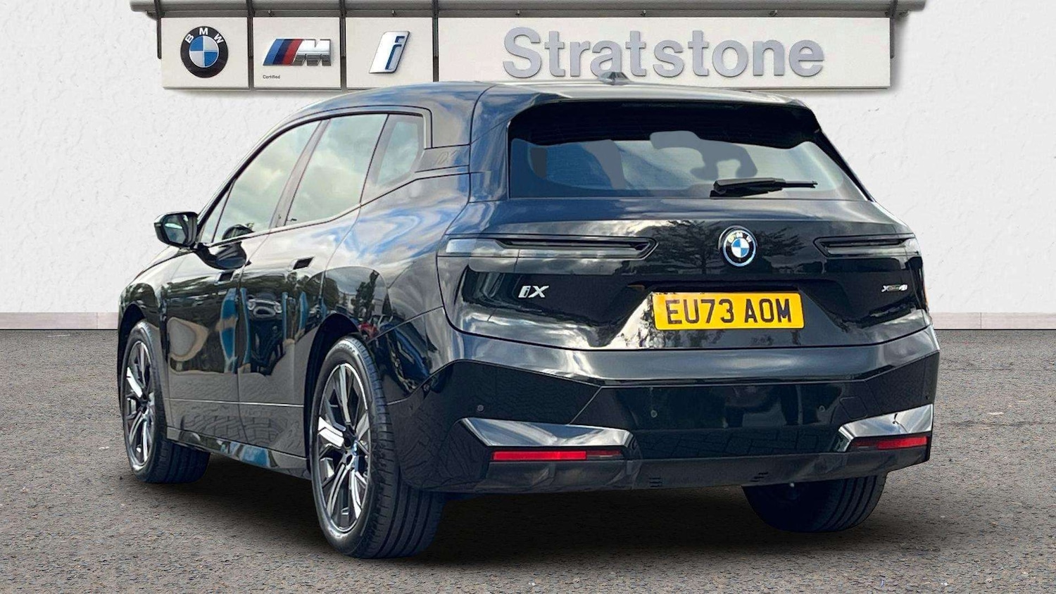 Used BMW iX 2023 for sale - 76576001: Photo 2