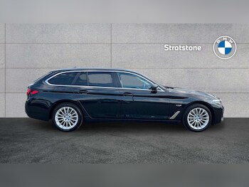 Used BMW 5 Series 2023 for sale - 78550827: Photo