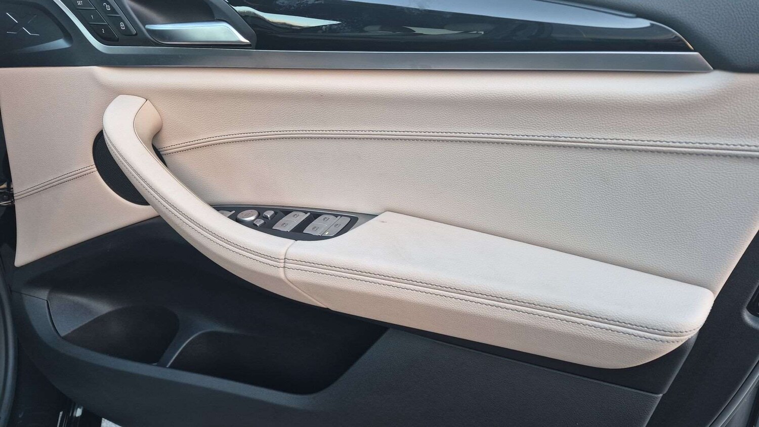 Used BMW iX3 2023 for sale - 76789441: Photo 27