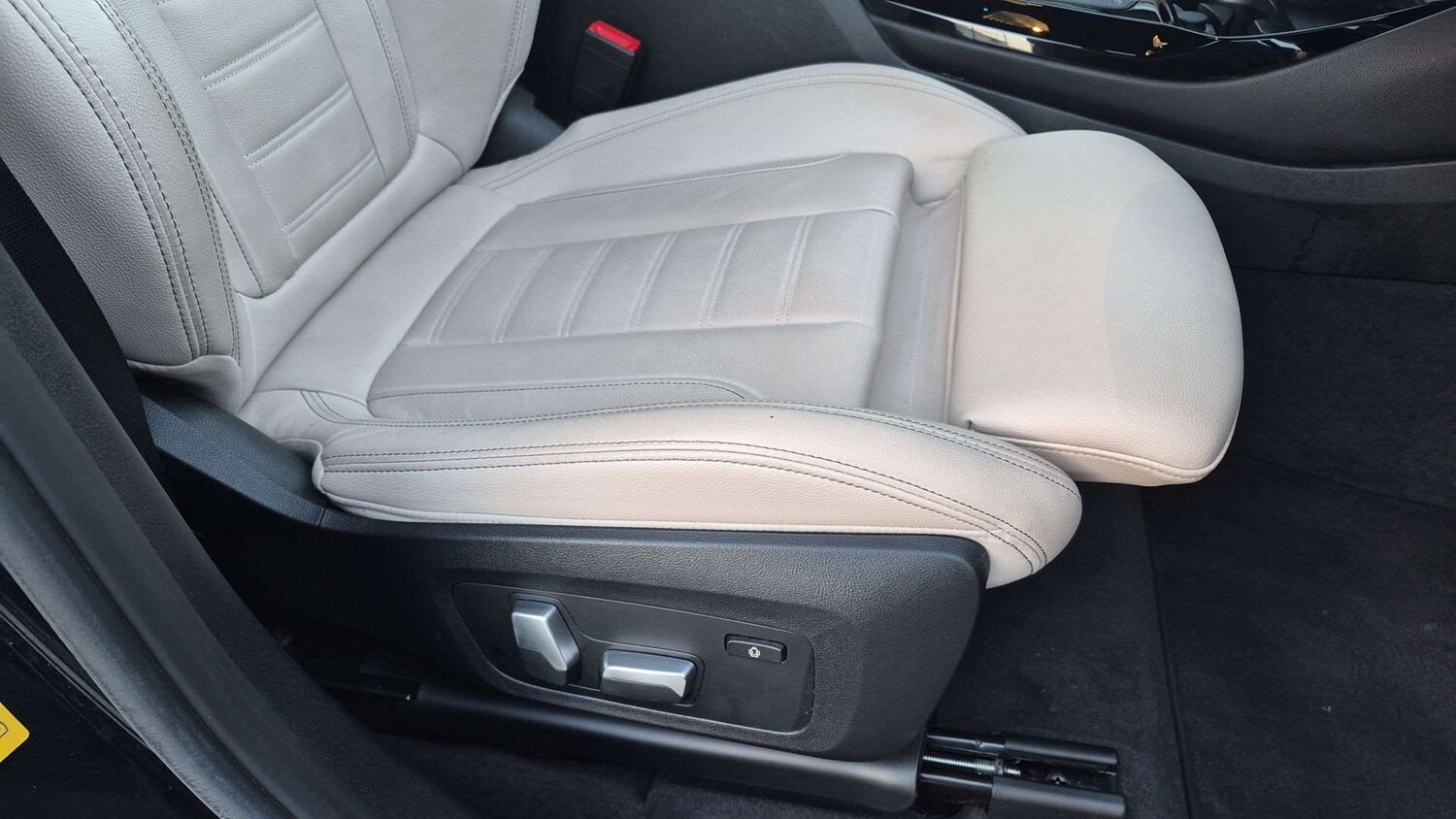 Used BMW iX3 2023 for sale - 76789441: Photo 28