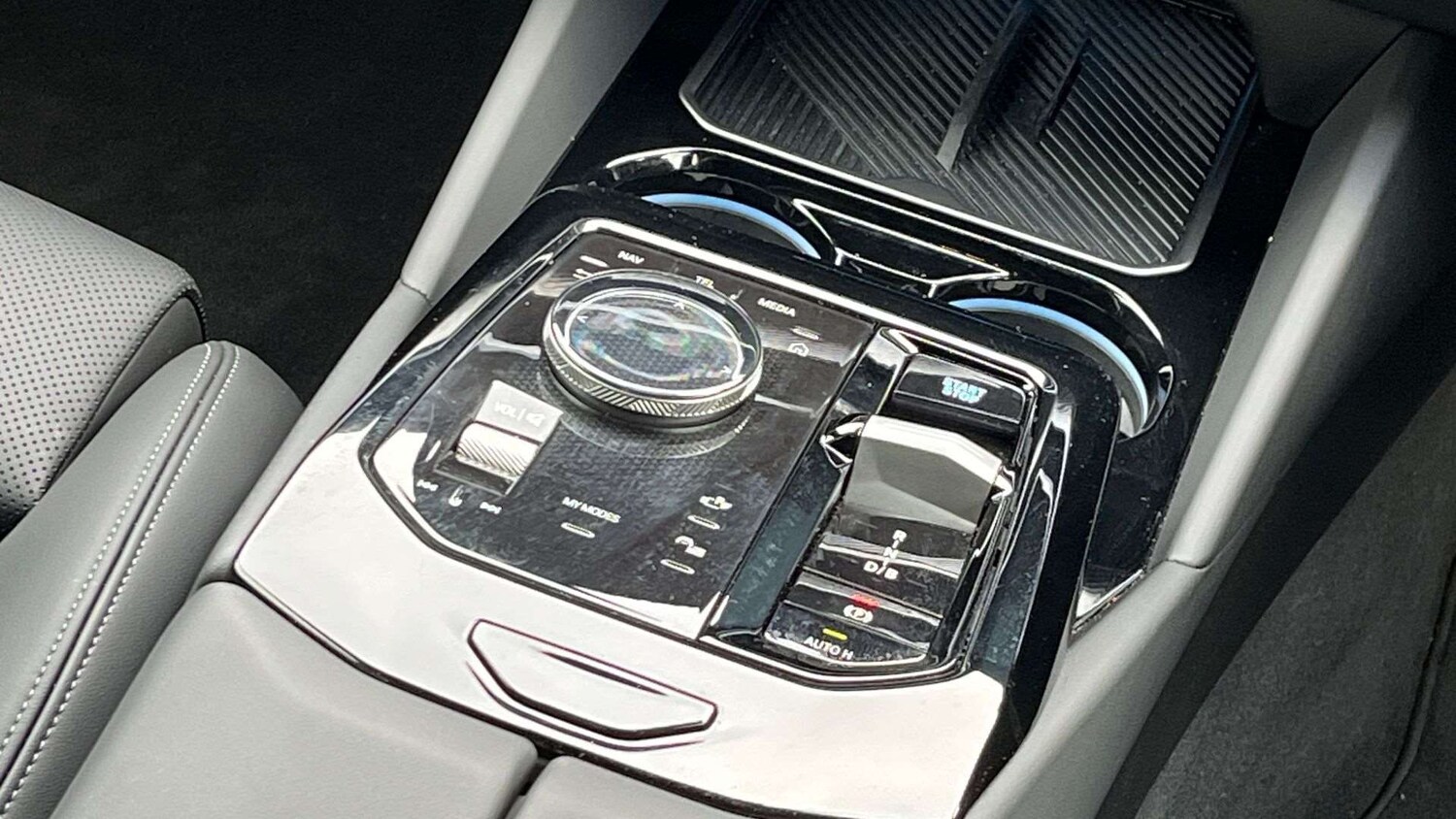 Used BMW i5 2025 for sale - 76156201: Photo 12