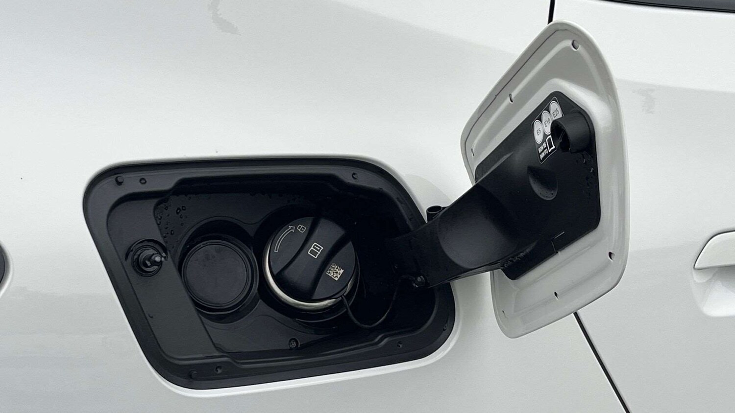 Used BMW 2 Series 2025 for sale - 77500425: Photo 25