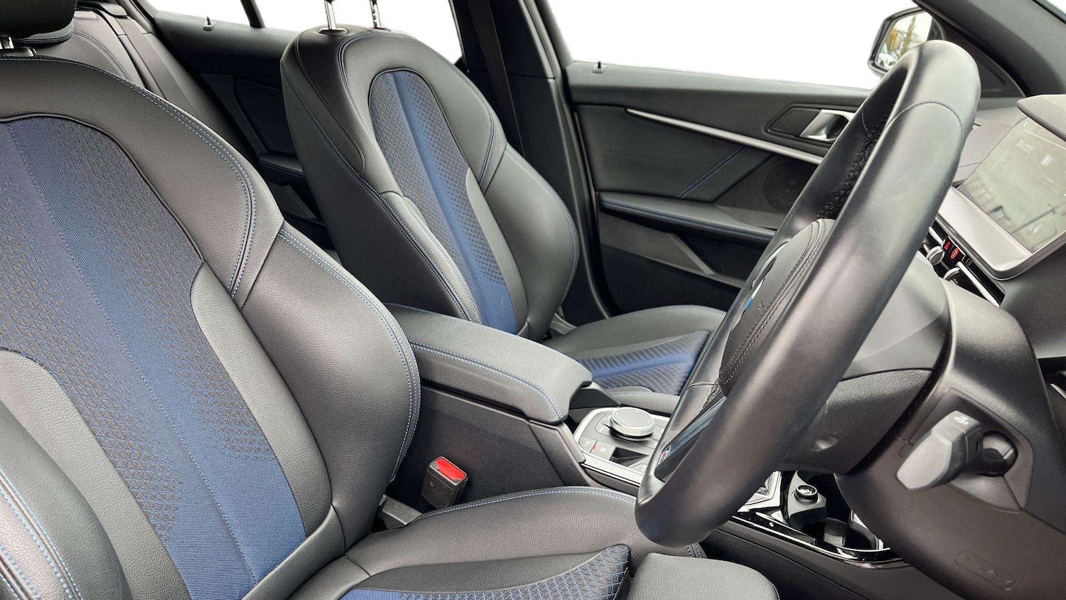 Used BMW 1 Series 2023 for sale - 76205221: Photo 13