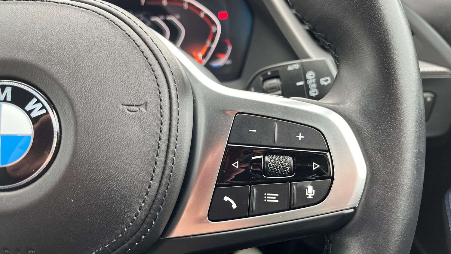 Used BMW 1 Series 2023 for sale - 76205221: Photo 23