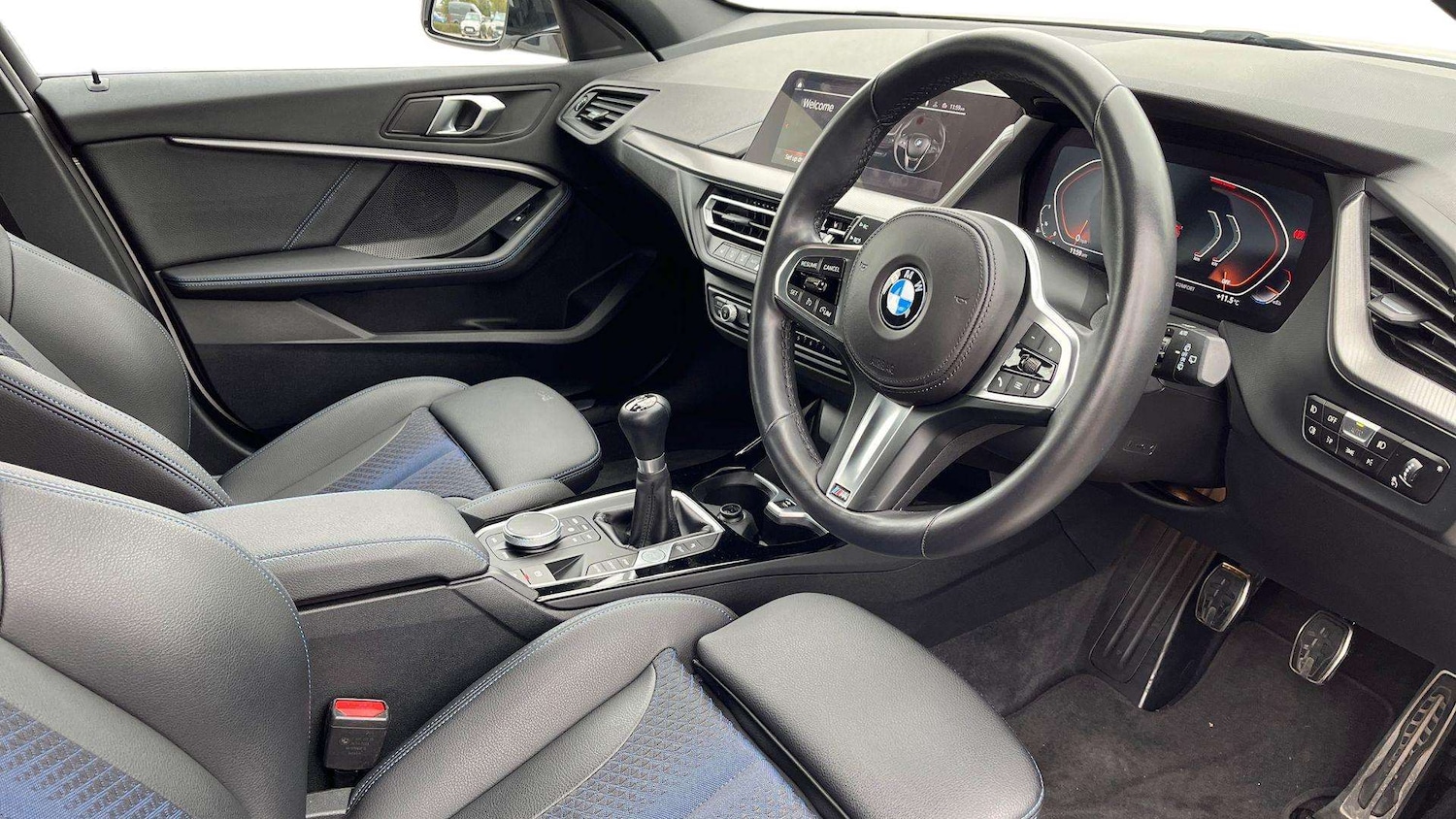 Used BMW 1 Series 2023 for sale - 76205221: Photo 8