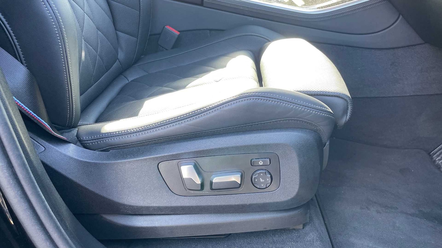 Vehicle 28