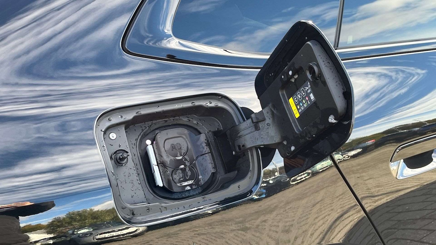 Used BMW i4 2025 for sale - 77011138: Photo 25