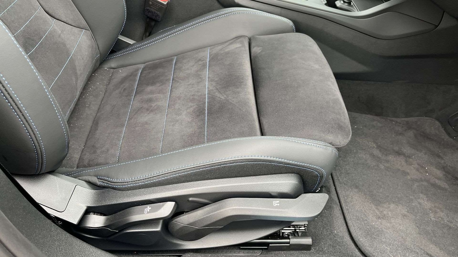 Used BMW 1 Series 2025 for sale - 77011070: Photo 28