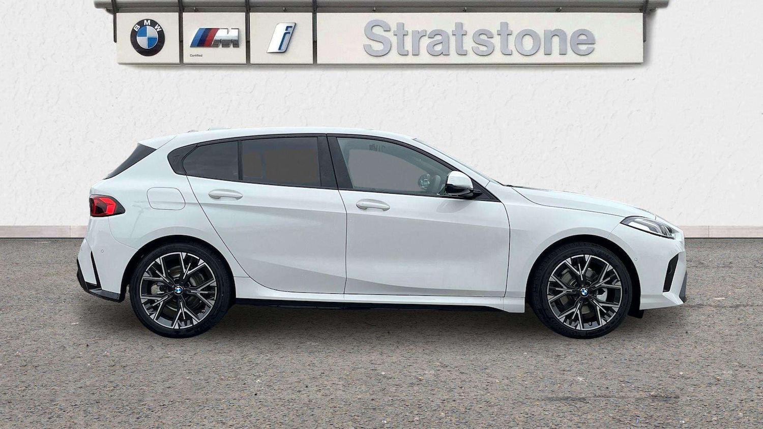 Used BMW 1 Series 2025 for sale - 77011070: Photo 4