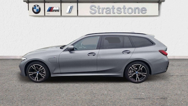 Used BMW 3 Series 2025 for sale - 76218270: Photo 5