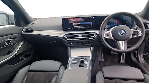 Used BMW 3 Series 2025 for sale - 76218270: Photo 6