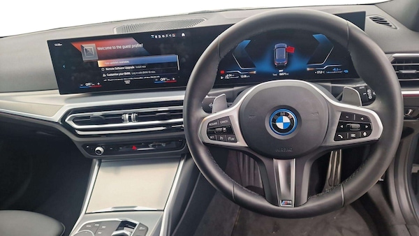 Used BMW 3 Series 2025 for sale - 76218270: Photo 7