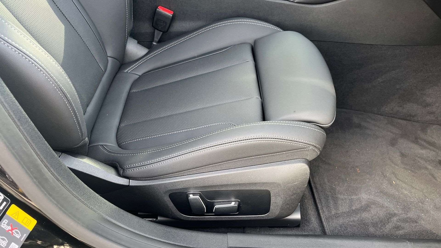 Used BMW i4 2025 for sale - 76501890: Photo 28