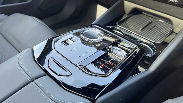 Used BMW i5 2025 for sale - 75217019: Photo 12