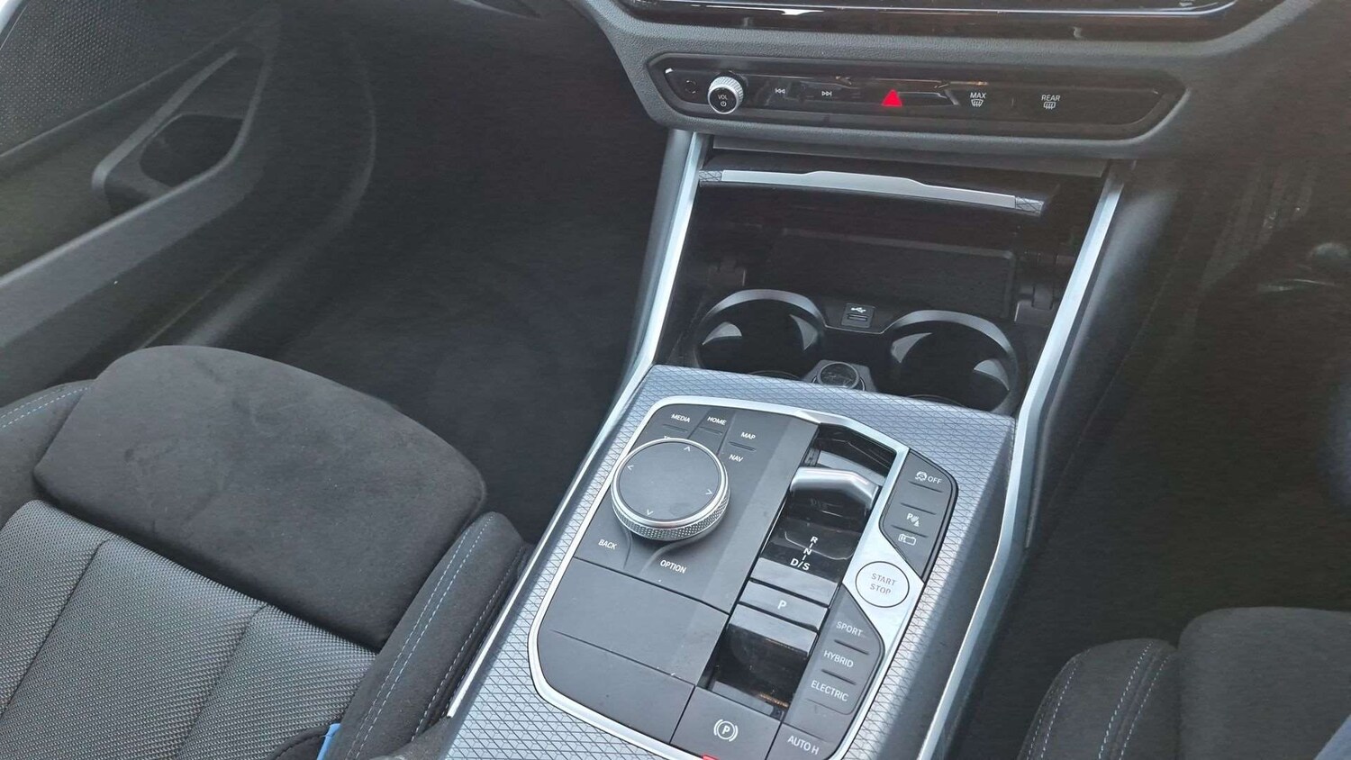 Used BMW 3 Series 2024 for sale - 76978760: Photo 12