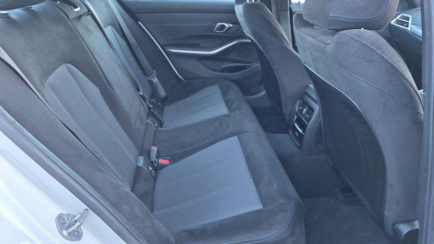 Used BMW 3 Series 2024 for sale - 76978760: Photo 14