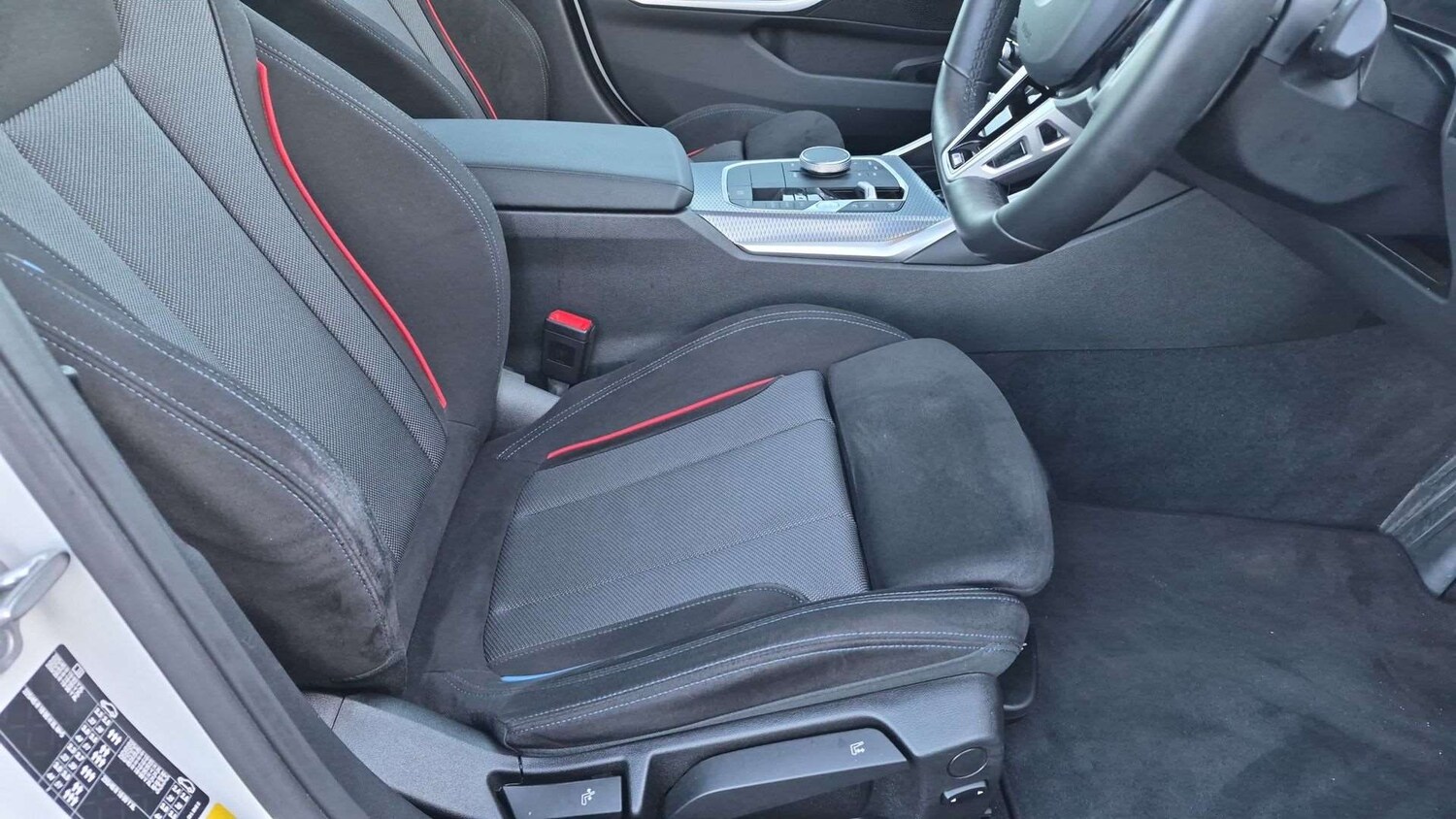 Used BMW 3 Series 2024 for sale - 76978760: Photo 28