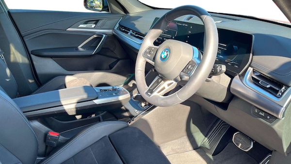 Used BMW iX1 2025 for sale - 76272232: Photo 8