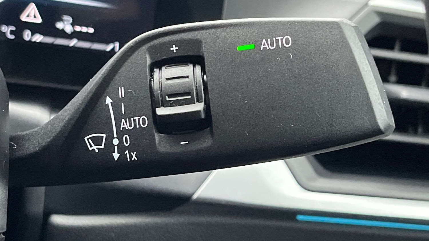 Used BMW 3 Series 2023 for sale - 76746098: Photo 30