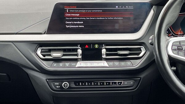 Used BMW 1 Series 2023 for sale - 76298400: Photo 10