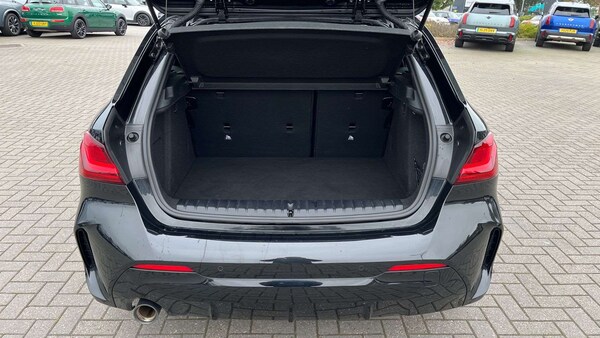 Used BMW 1 Series 2023 for sale - 76298400: Photo 15