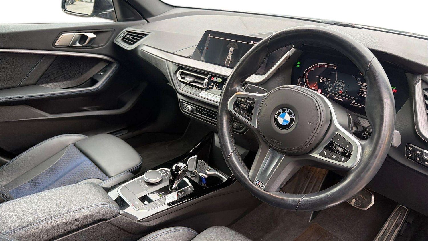 Used BMW 2 Series 2023 for sale - 77740815: Photo 8