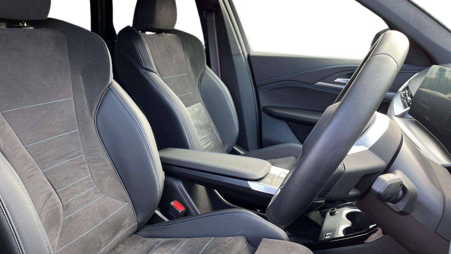 Used BMW iX1 2025 for sale - 76540828: Photo 13