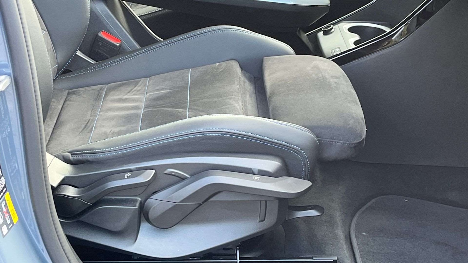 Used BMW iX1 2025 for sale - 76540828: Photo 28