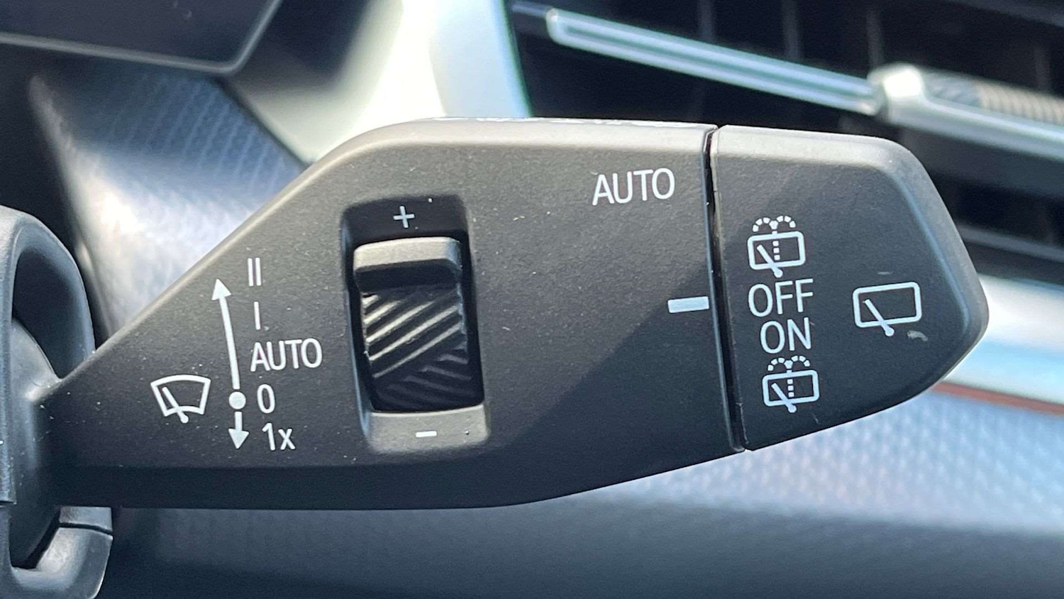 Used BMW iX1 2025 for sale - 76540828: Photo 30