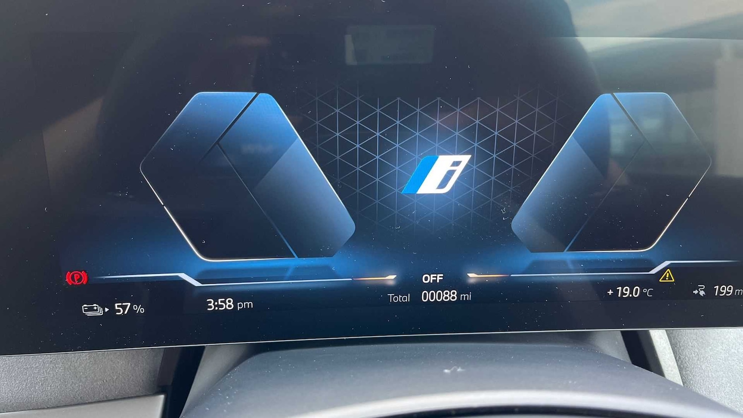 Used BMW iX 2025 for sale - 76967924: Photo 11