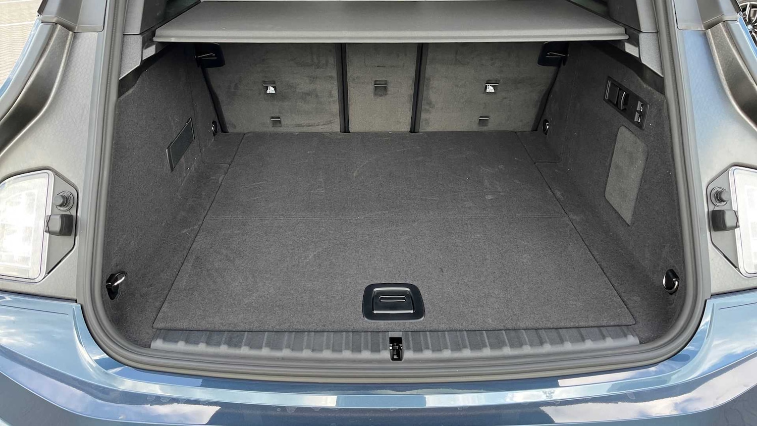 Used BMW iX 2025 for sale - 76967924: Photo 15