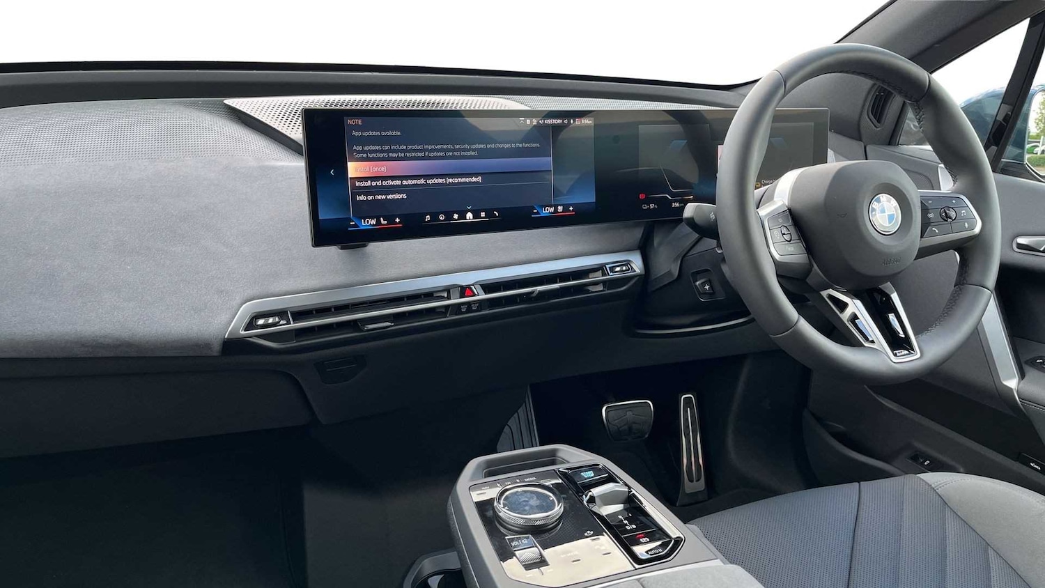 Used BMW iX 2025 for sale - 76967924: Photo 9