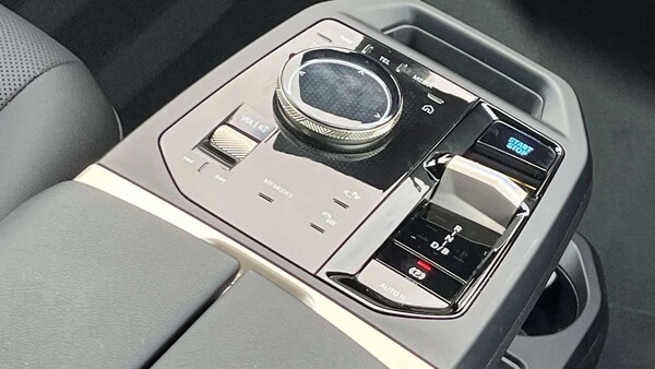 Used BMW iX 2022 for sale - 76218407: Photo 12