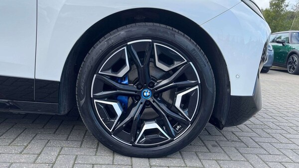 Used BMW iX 2022 for sale - 76218407: Photo 16