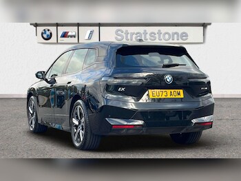Used BMW iX 2023 for sale - 75981377: Photo 2