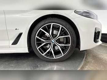 Used BMW 5 Series 2022 for sale - 75845945: Photo