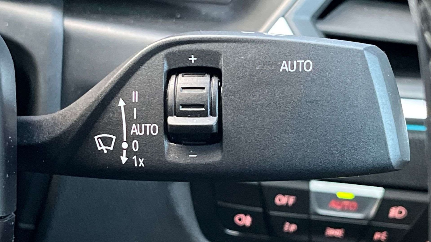 Used BMW 3 Series 2023 for sale - 76902255: Photo 30