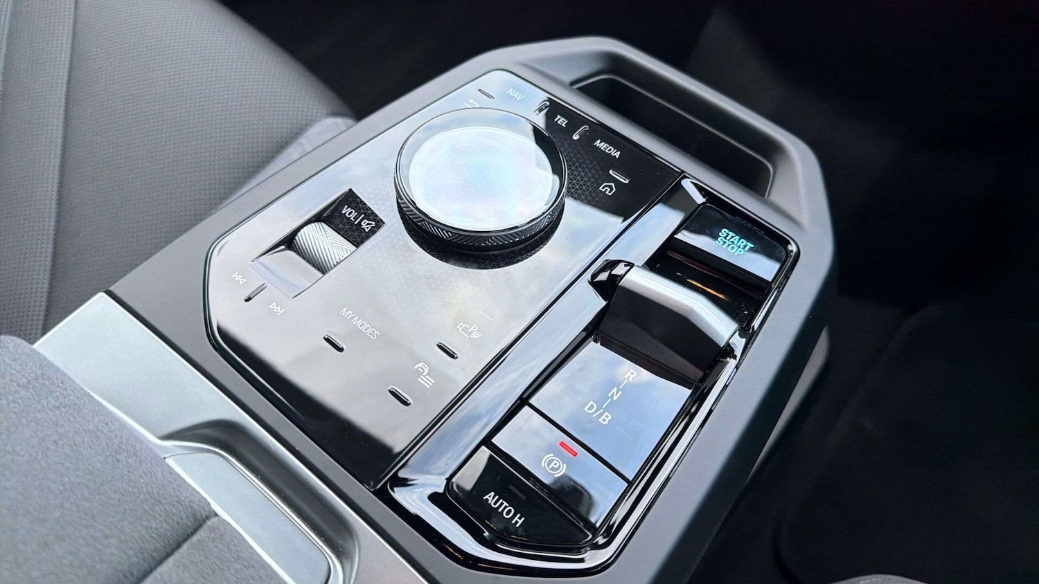 Used BMW iX 2025 for sale - 76789456: Photo 12