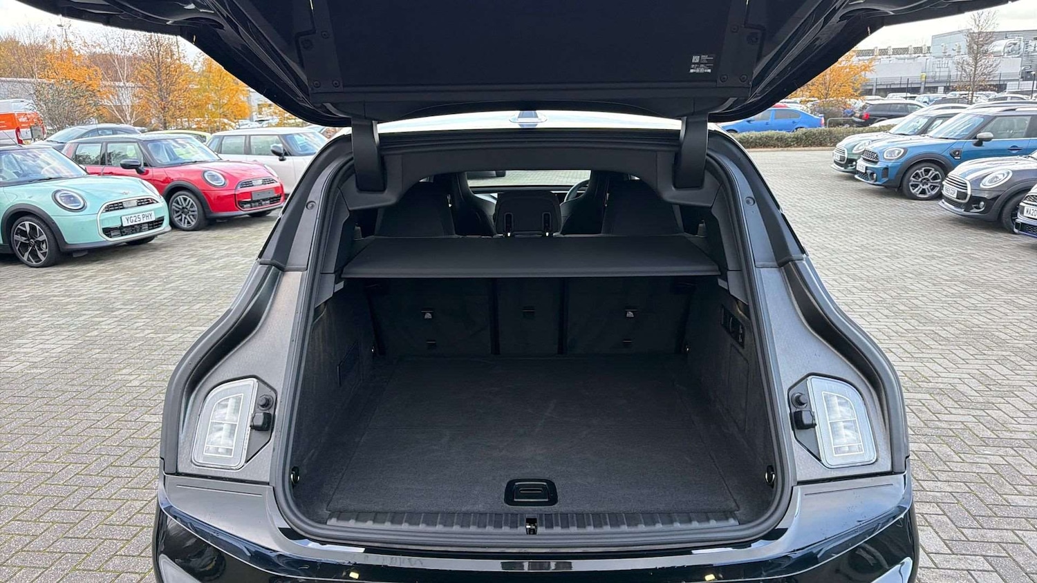 Used BMW iX 2025 for sale - 76789456: Photo 15