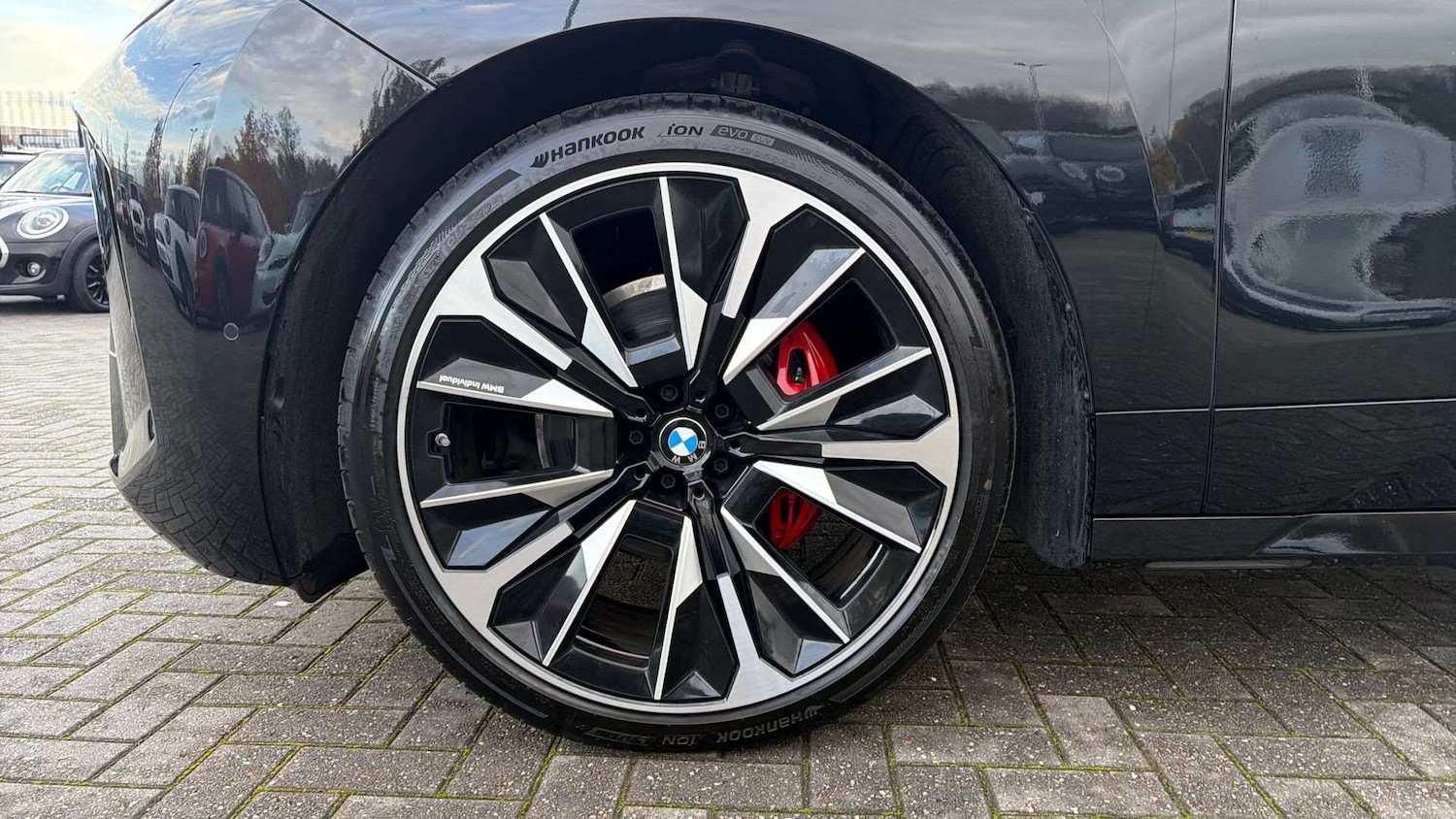 Used BMW iX 2025 for sale - 76789456: Photo 16