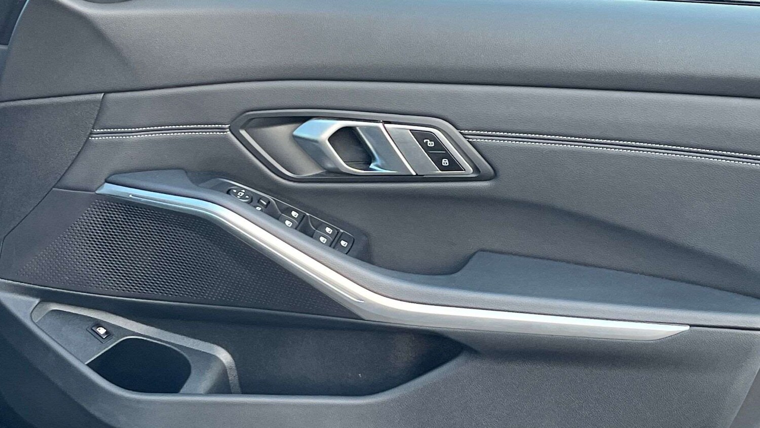 Used BMW 3 Series 2021 for sale - 77123464: Photo 27